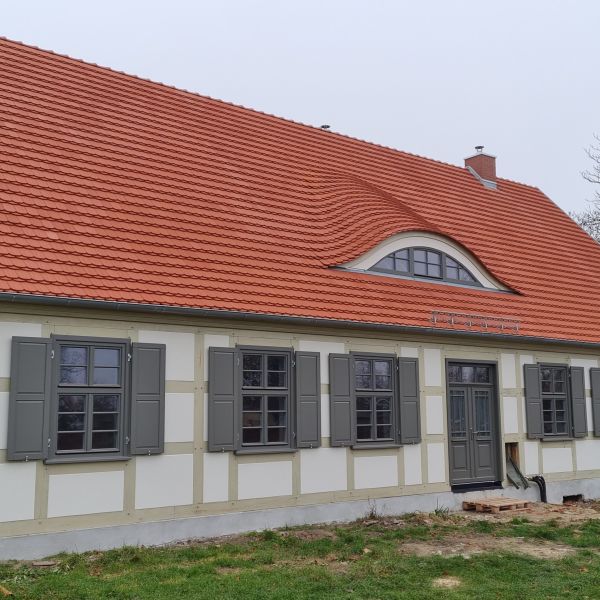 Fenster, Türen und Innentüren