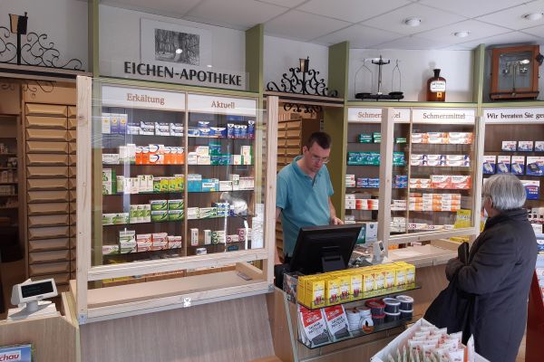 Konstruktionen aus Glas